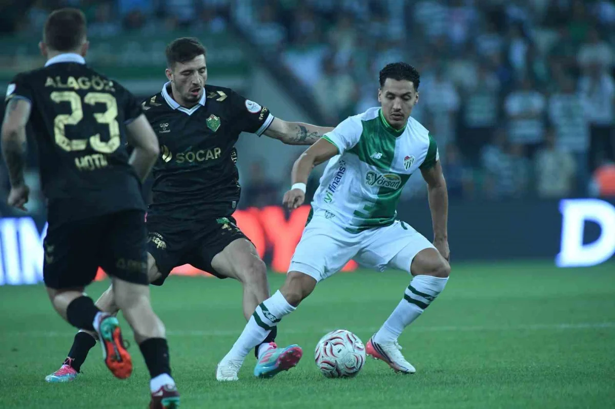 Bursaspor, Iğdır FK'yı 1-0 yenerek 3 puanı aldı
