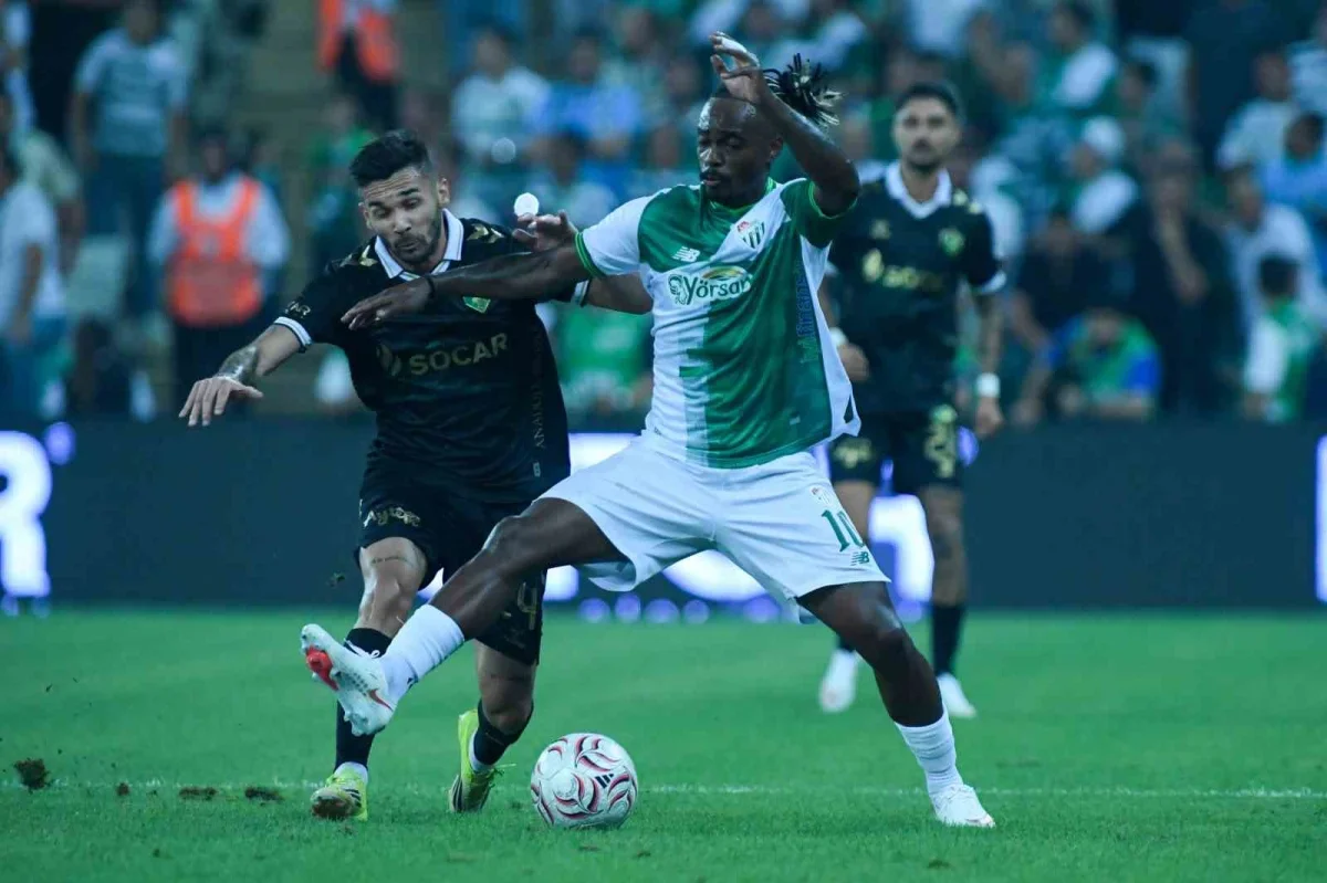 Bursaspor, Iğdır FK'yı 1-0 yenerek 3 puanı aldı
