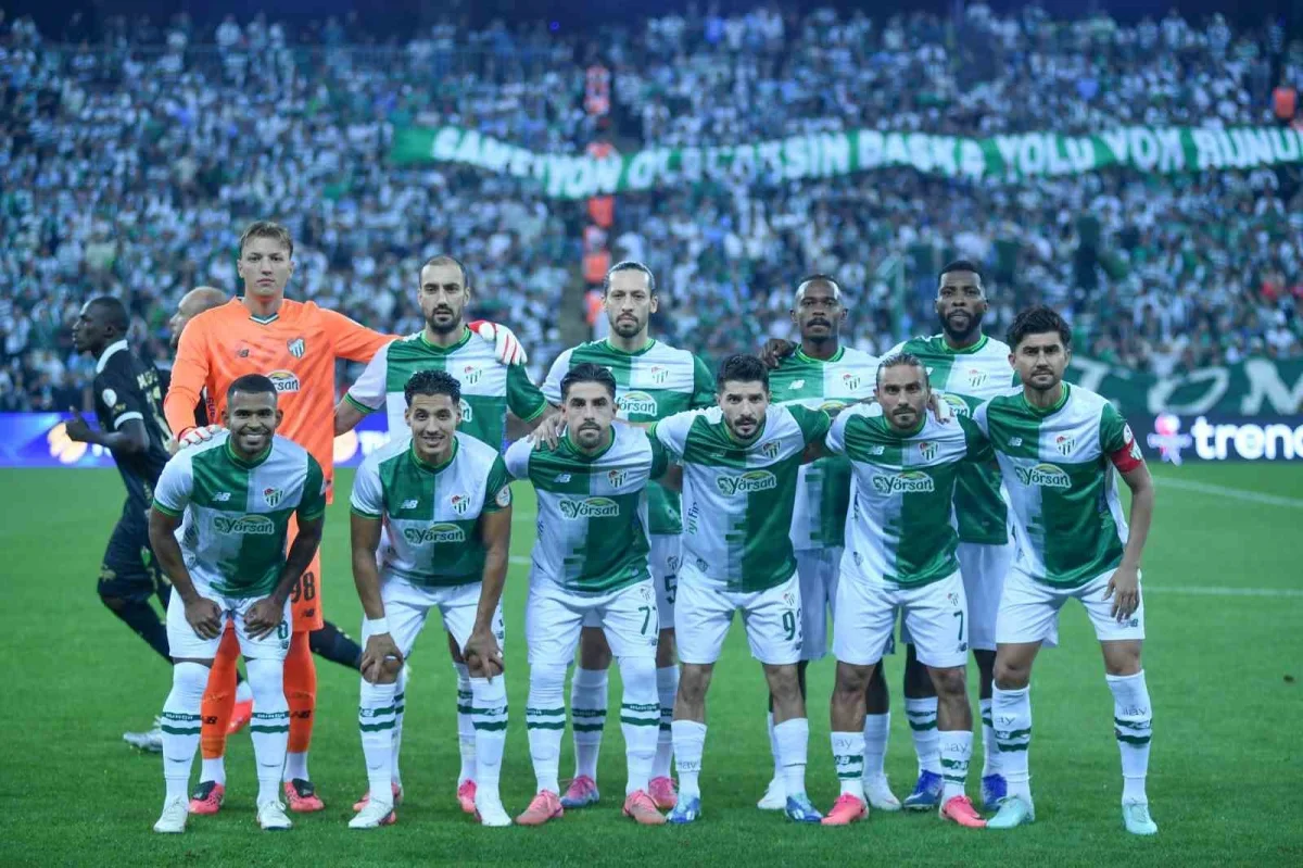 Bursaspor, Iğdır FK'yı 1-0 yenerek 3 puanı aldı
