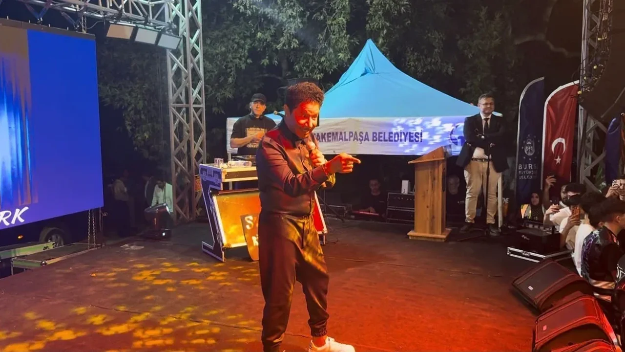 Çaltılıbük ve Birlik Köyleri Festivali'nde gelir öğrencilere