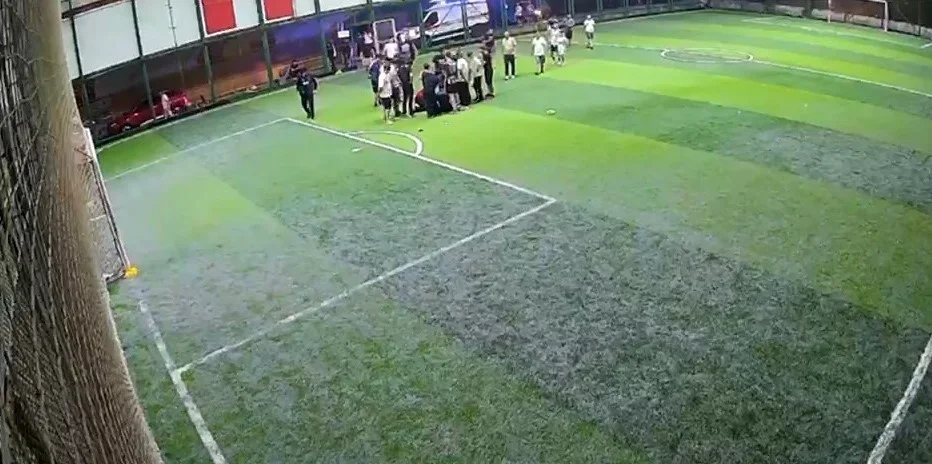 Avcılar'da halı sahada fenalaşan Ahmet Gül hayatını kaybetti