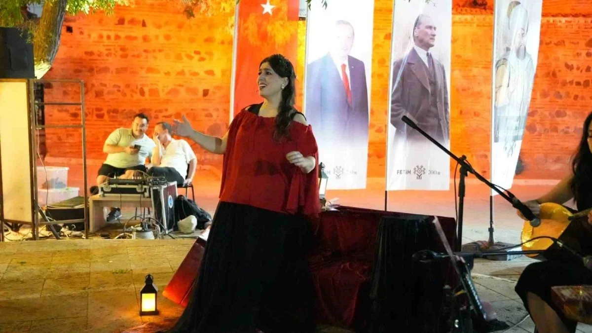 Bursa'da İkinci Zaman etkinliği Mudanya'da yoğun ilgi gördü