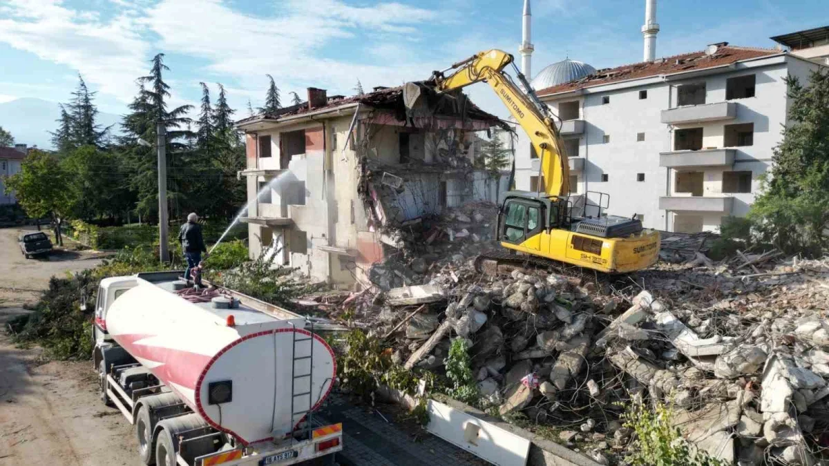 İnegöl'de kentsel dönüşüm sürüyor: Hedef daha güvenli şehir