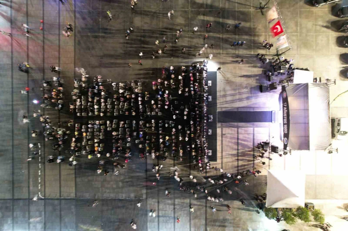 17 Ağustos 1999 Marmara Depremi Sakarya'da anıldı
