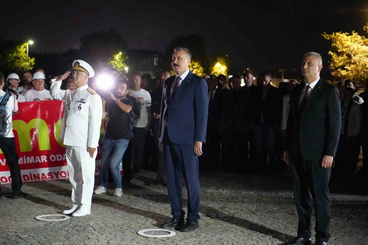 17 Ağustos Marmara Depremi Gölcük'te 27. kez anıldı