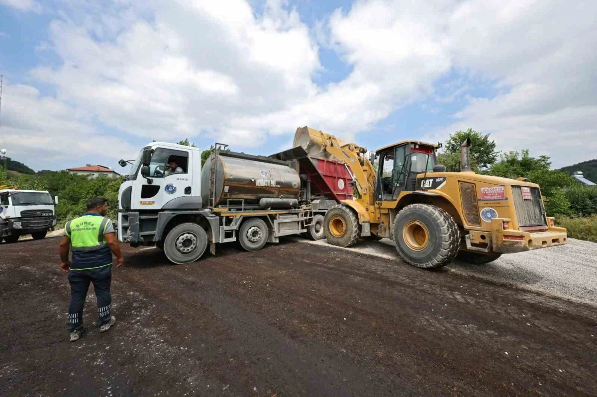 Bursa İnegöl kırsalında 18 kilometrelik yol yenileniyor