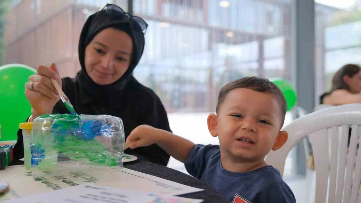 İnegöl Belediyesi'nden atıktan saksıya çevre etkinliği