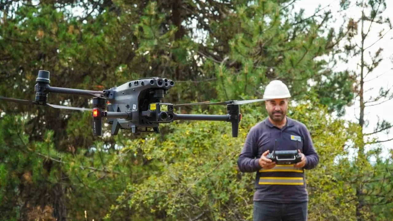 Enerjisa, ormanlık alanlardaki şebekeyi drone ile izliyor