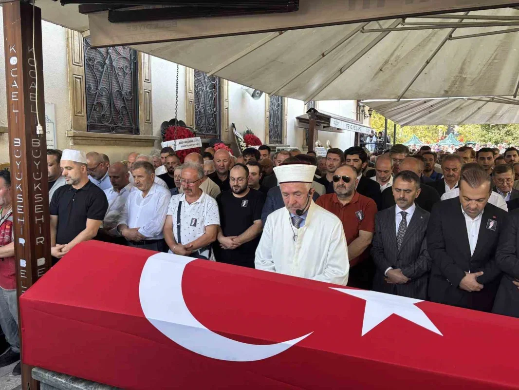 Eski Kocaeli Milletvekili Azize Sibel Gönül toprağa verildi