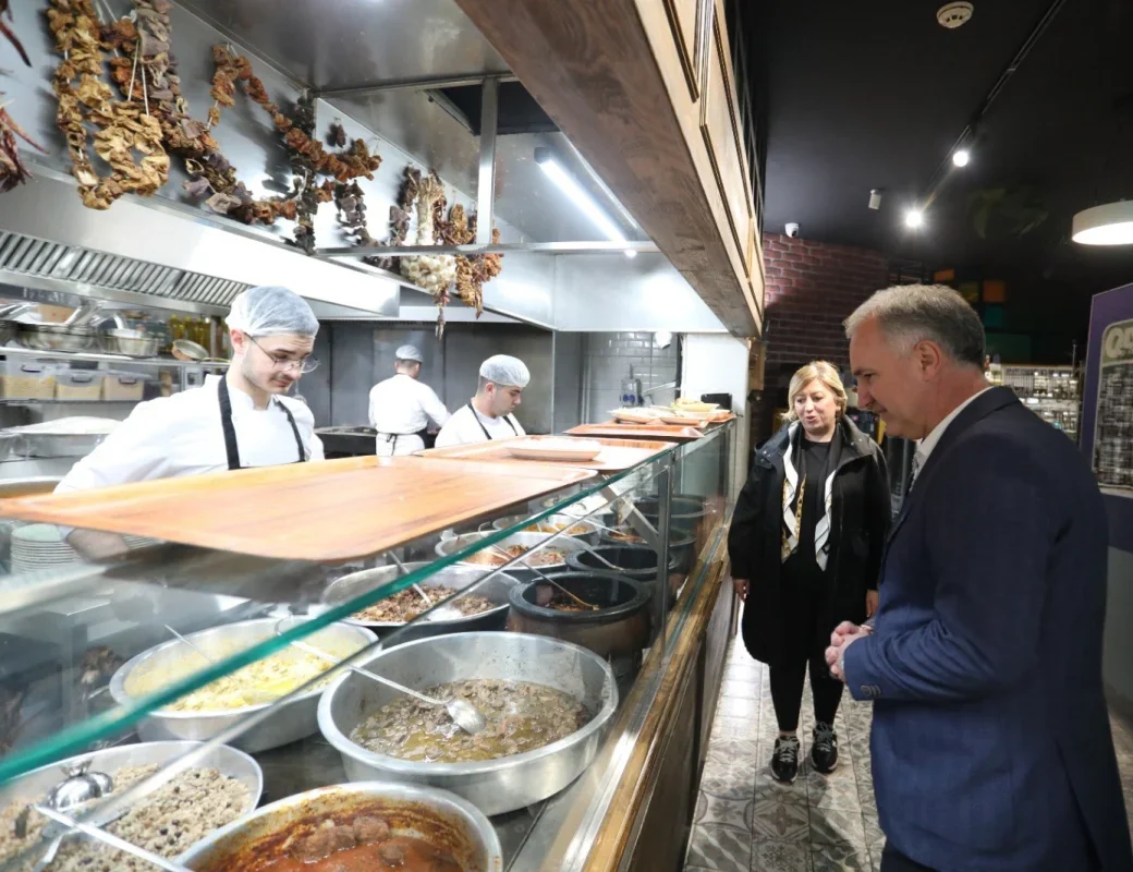 Gastro İnegöl'de ayrıntılı menü uygulaması başladı
