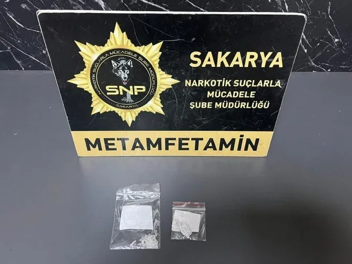 Sakarya'da uyuşturucu operasyonu: 2 kişi tutuklandı