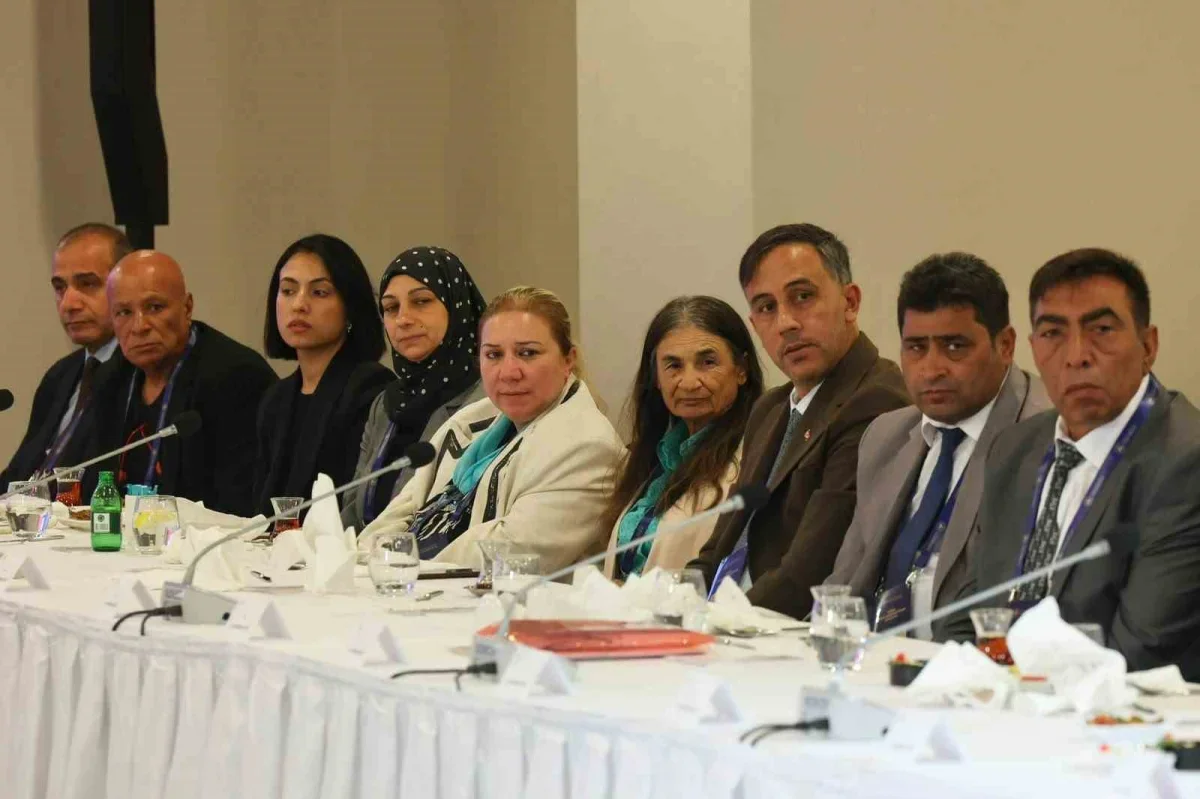 İçişleri Bakanı Çiftçi'den Roman vatandaşlara birlik mesajı