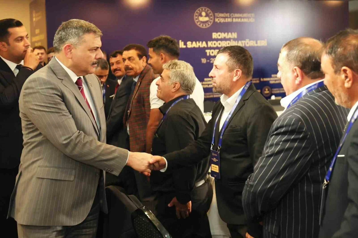 İçişleri Bakanı Çiftçi'den Roman vatandaşlara birlik mesajı