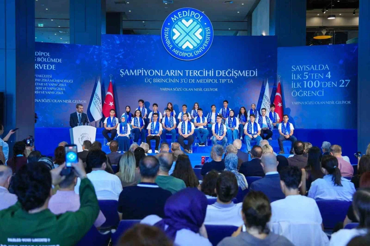 YKS şampiyonlarının tercihi Medipol: 27 derece öğrencisi