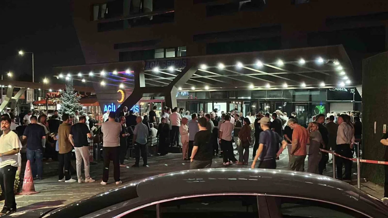 Serdivan'da 15 yaşındaki çocuk üvey babasını vurdu