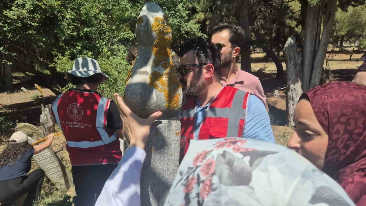 Tekirdağ'da mezar taşları envantere alınıyor: Tarih kayıt altında
