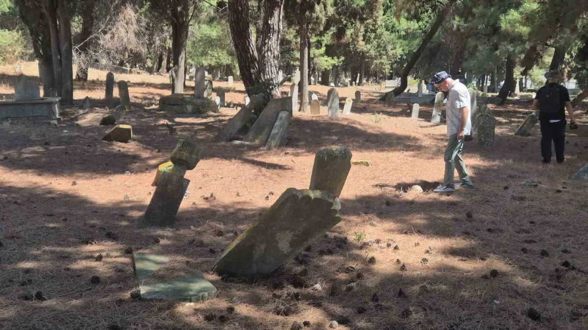Tekirdağ'da mezar taşları envantere alınıyor: Tarih kayıt altında