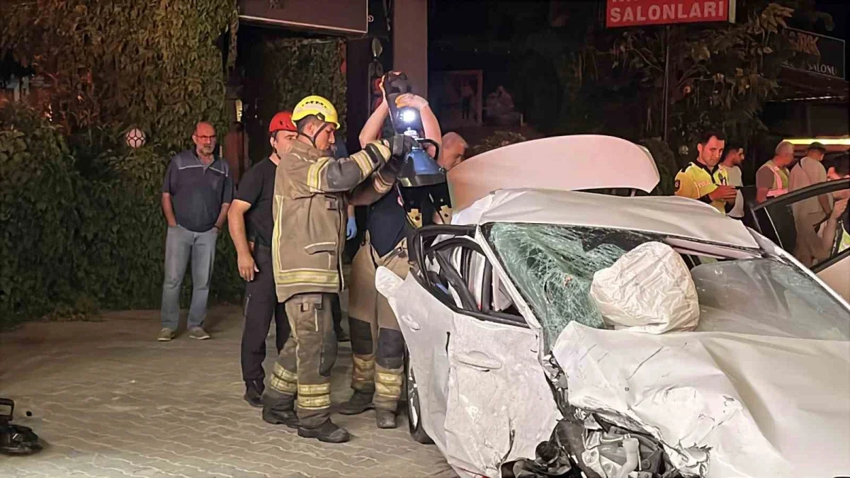 Bursa Nilüfer'de otomobil ile jip çarpıştı: 2 ölü