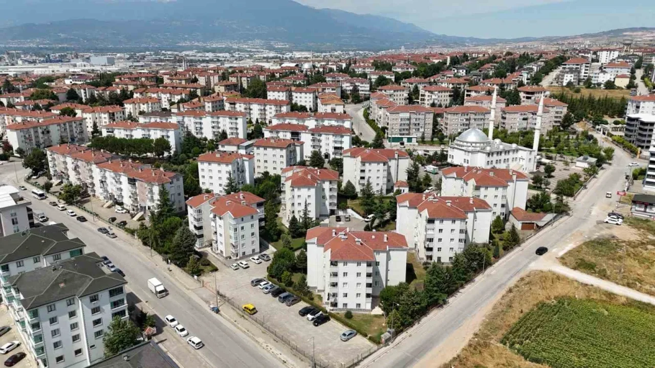 İnegöl Alanyurt Kentsel Dönüşüm Projesi sitelerde anlatılıyor