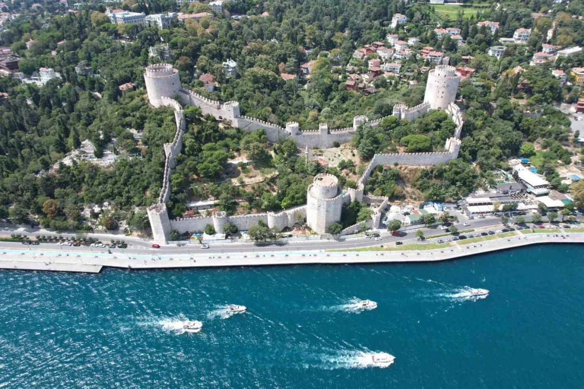 Rumeli Hisarı restorasyonu 6 yıldır bitmedi, esnaf isyan etti