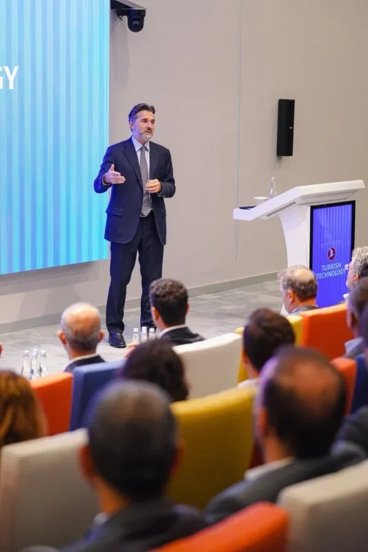 THY Başkanı Murat Şeker, Turkish Technology ekibiyle buluştu