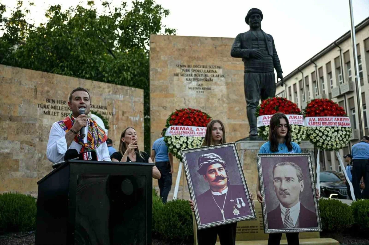 66. Kurtdereli Yağlı Güreşleri Balıkesir'de kortejle başladı