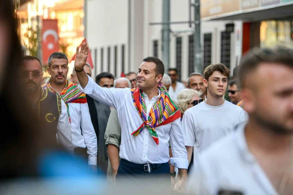 66. Kurtdereli Yağlı Güreşleri Balıkesir'de kortejle başladı