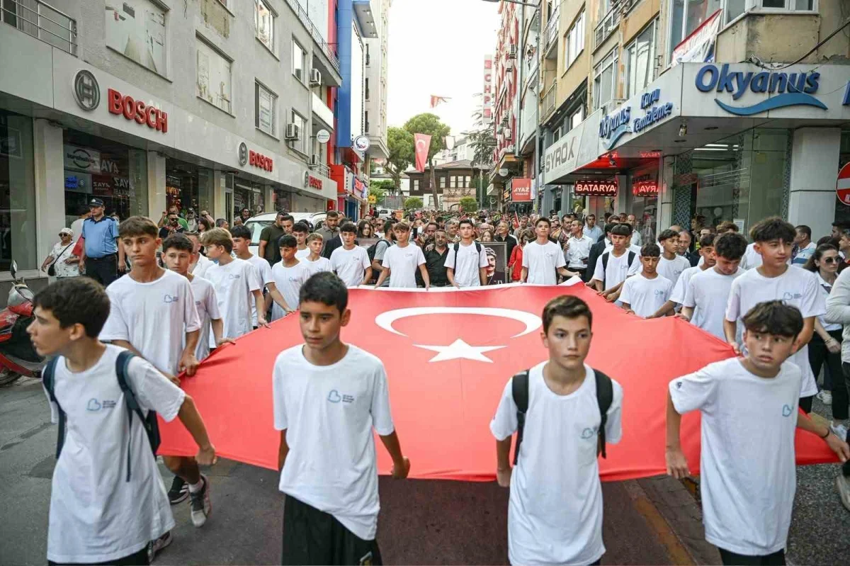66. Kurtdereli Yağlı Güreşleri Balıkesir'de kortejle başladı