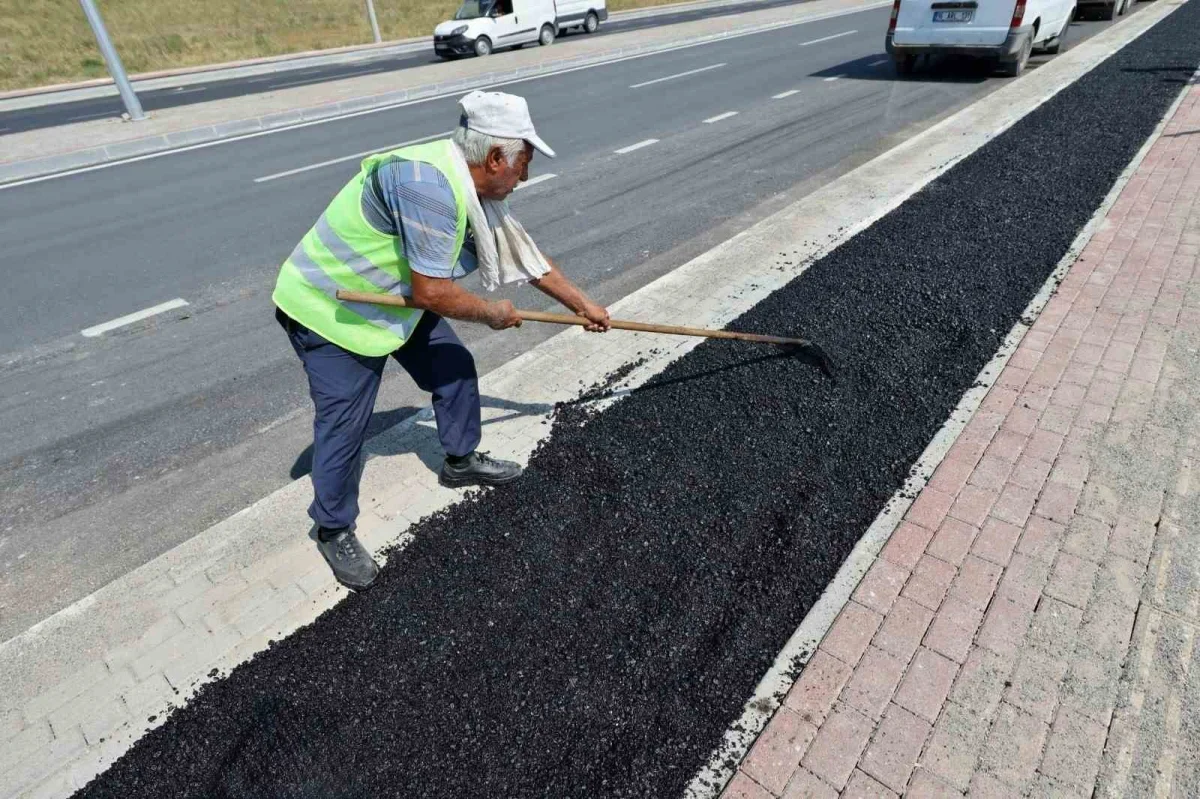 Bursa Büyükşehir'den Atlıçayır Bulvarı'na 800 metrelik bisiklet yolu
