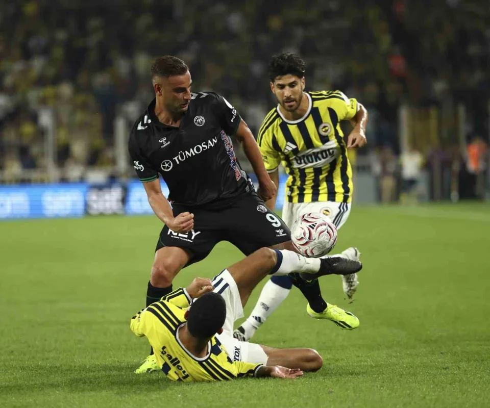 Fenerbahçe, Konyaspor'u 4-2 Yendi: Süper Lig'de 2. Hafta