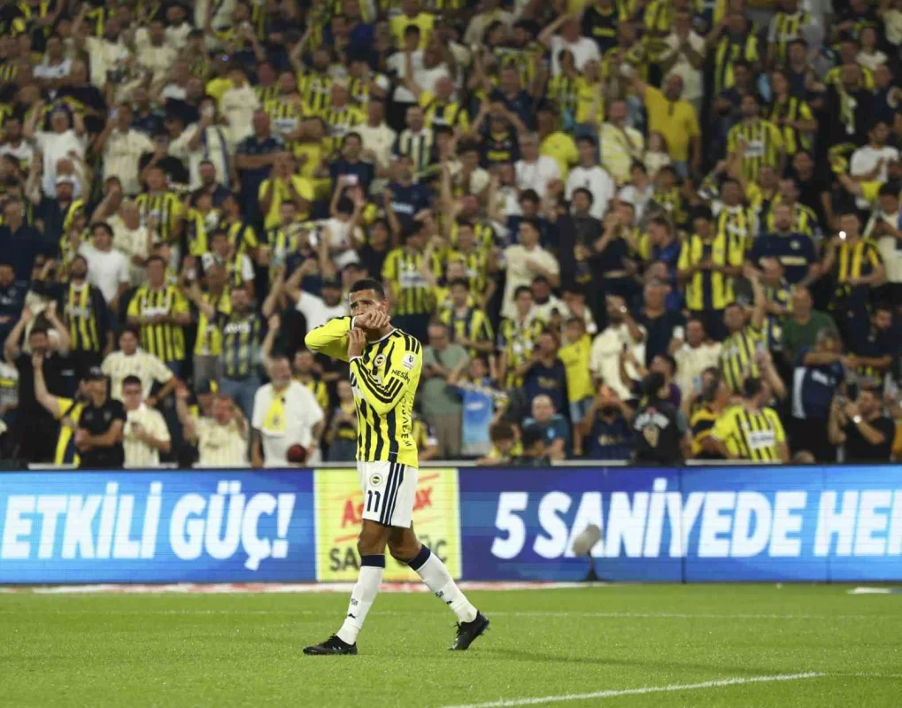 Fenerbahçe, Konyaspor'u 4-2 Yendi: Süper Lig'de 2. Hafta