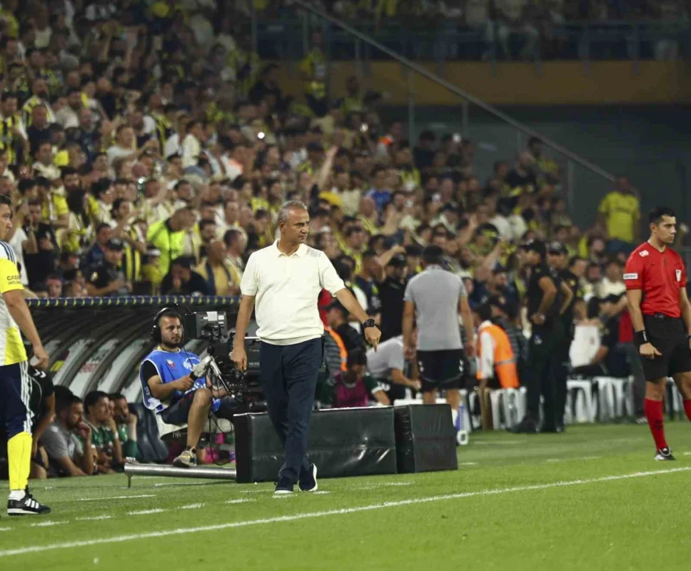 Fenerbahçe, Konyaspor'u 4-2 Yendi: Süper Lig'de 2. Hafta