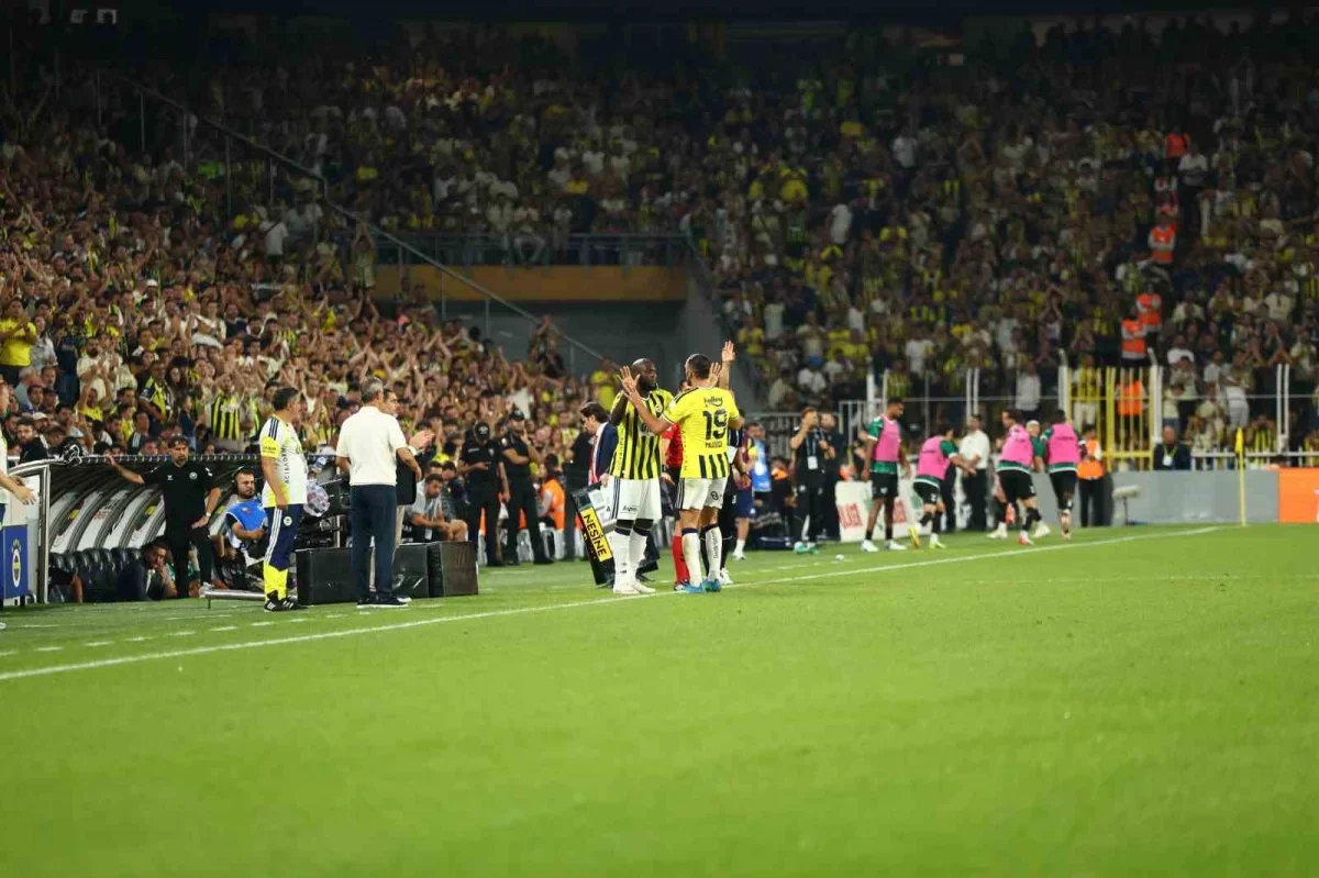 Fenerbahçe, Konyaspor'u 4-2 Yendi: Süper Lig'de 2. Hafta