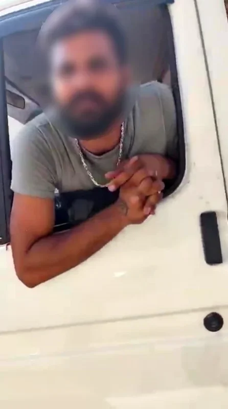 İzmit'te trafikte sıkıştırma kavgası cep telefonuna yansıdı