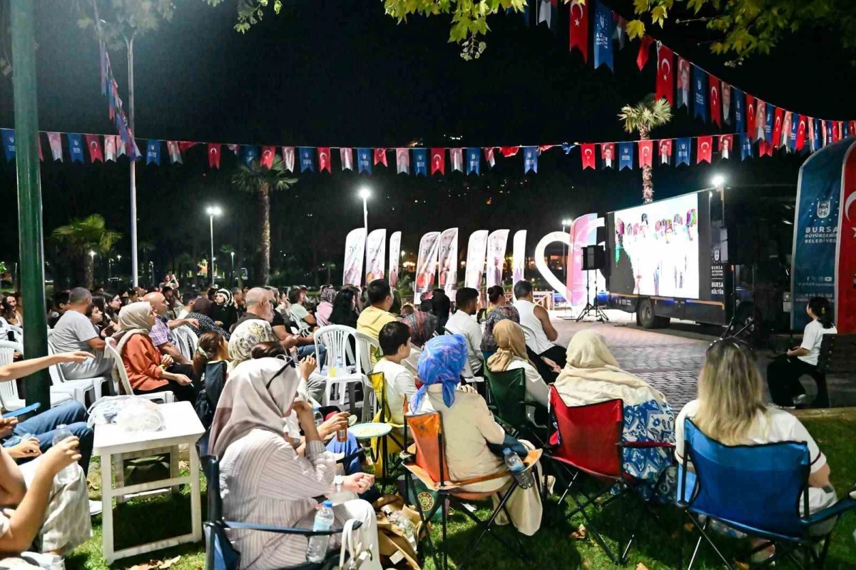 Kültürpark'ta Yeşilçam akşamı: Süt Kardeşler izleyiciyle buluştu