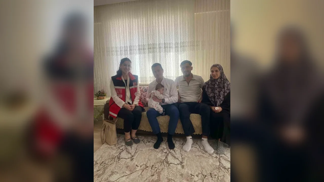 Aile ve Gençlik Fonu ile Çerkezköy'de genç çift ziyaret edildi