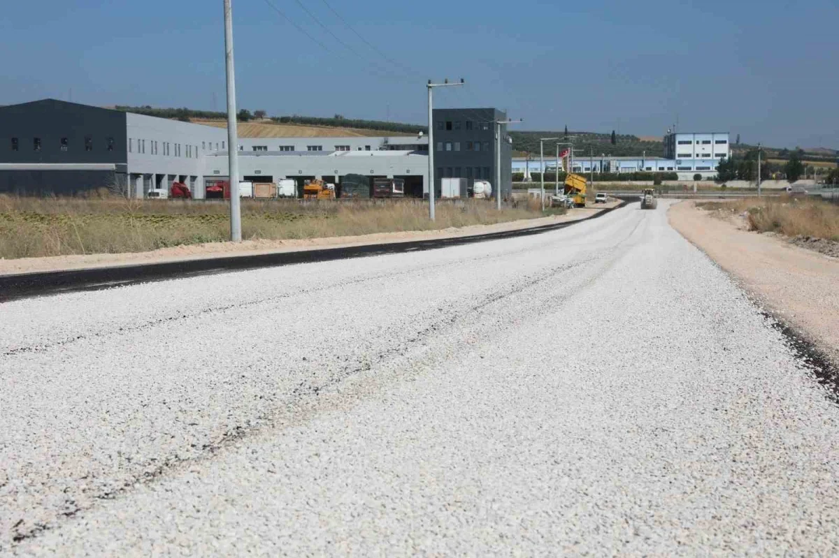 Bursa Büyükşehir'den Nilüfer Başköy'e 3,2 kilometrelik yeni yol