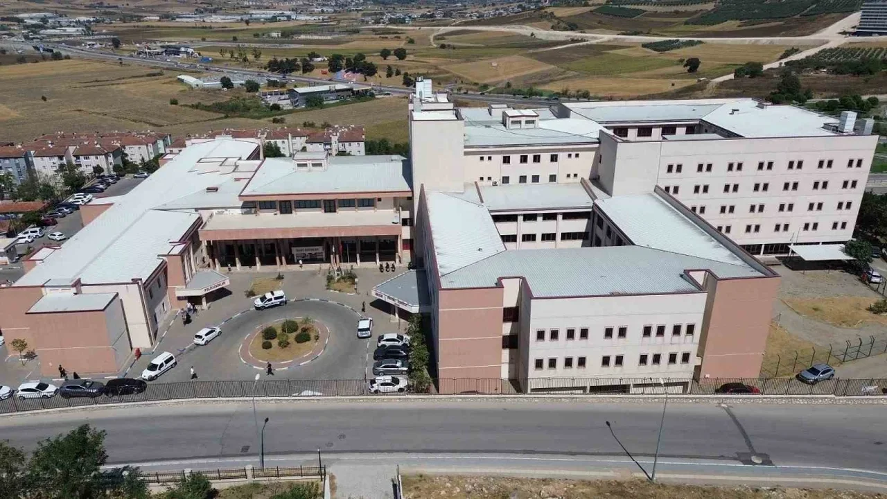 Bursa'da gençler için sigara bırakma polikliniği açıldı