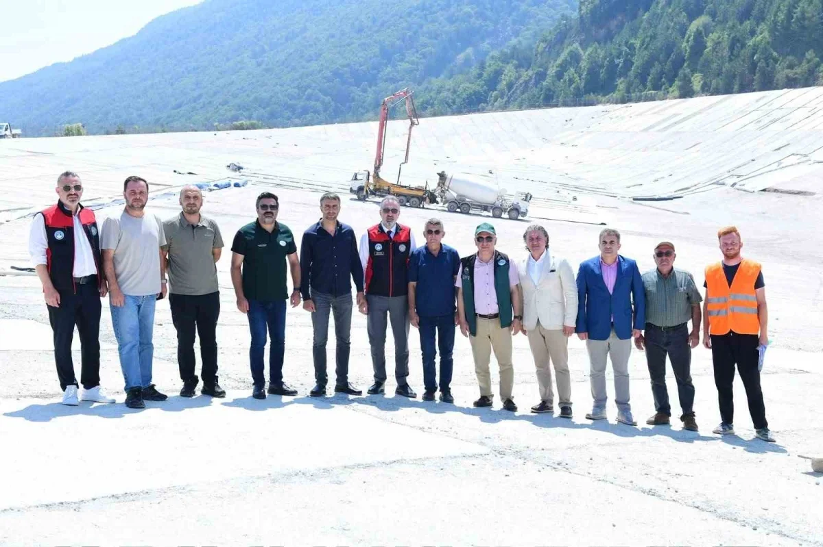 Kestel'de 4 bin 200 dekar araziyi sulayacak gölette sona yaklaşıldı