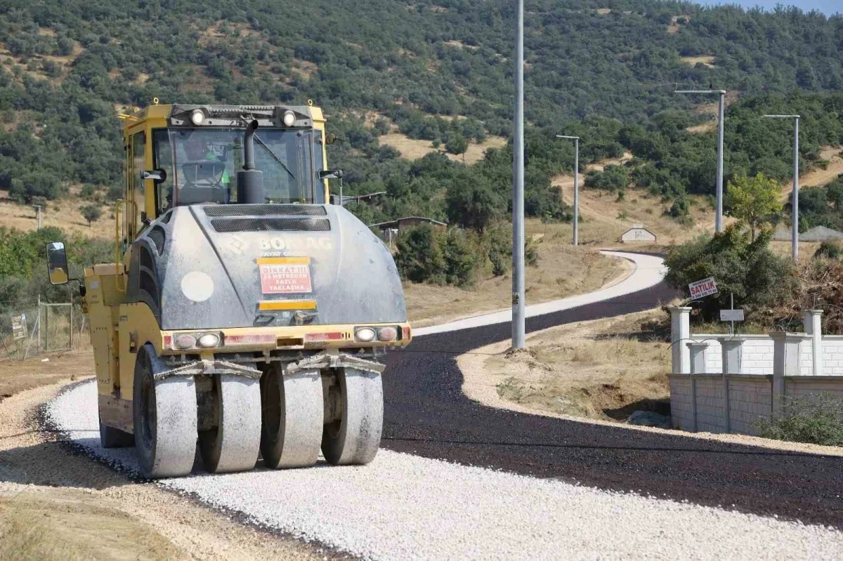 Bursa Büyükşehir 5 ilçede 22 kilometrelik yol yeniliyor