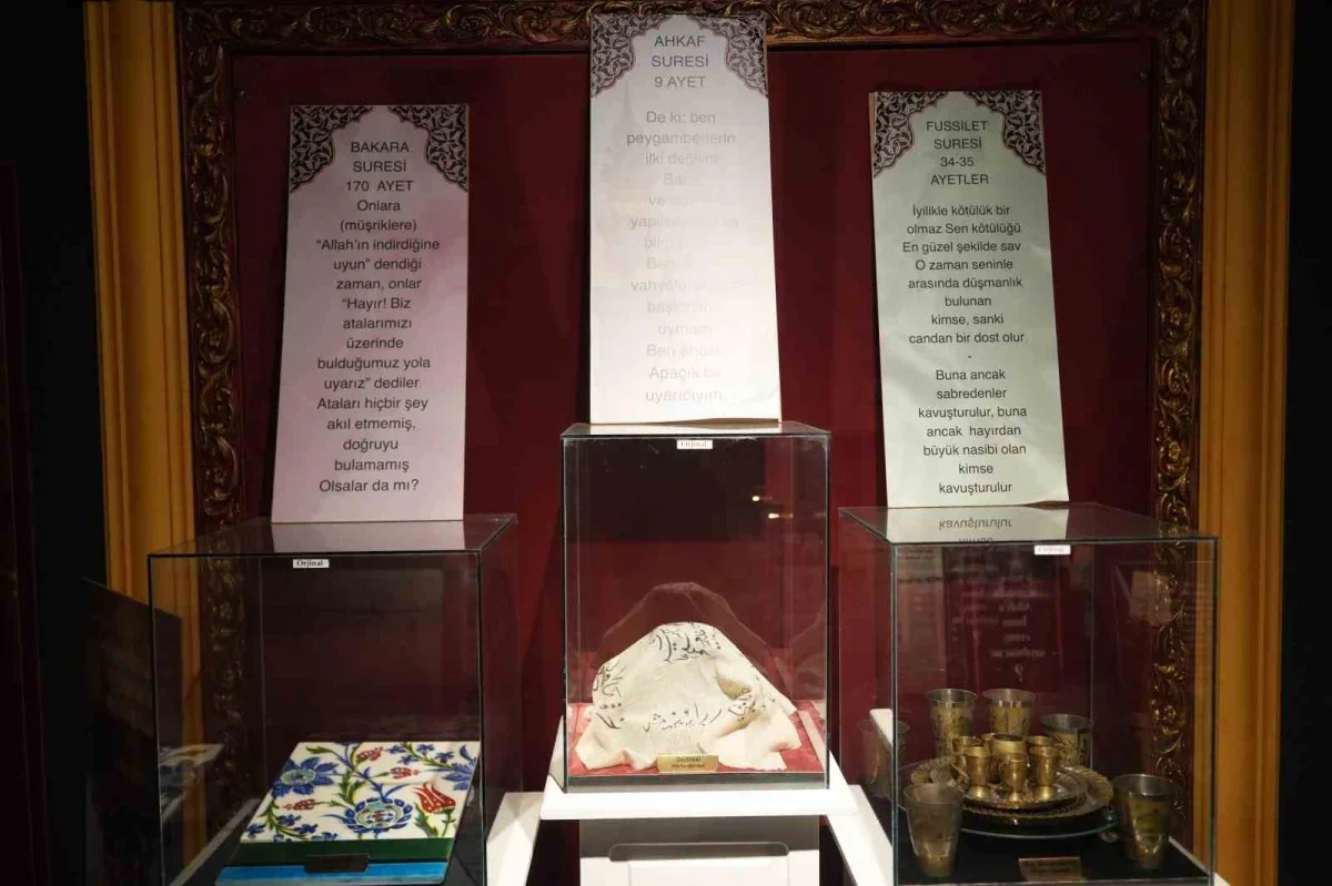 Kartepe'deki Kutsal Emanetler Müzesi ziyaretçileri ağlatıyor