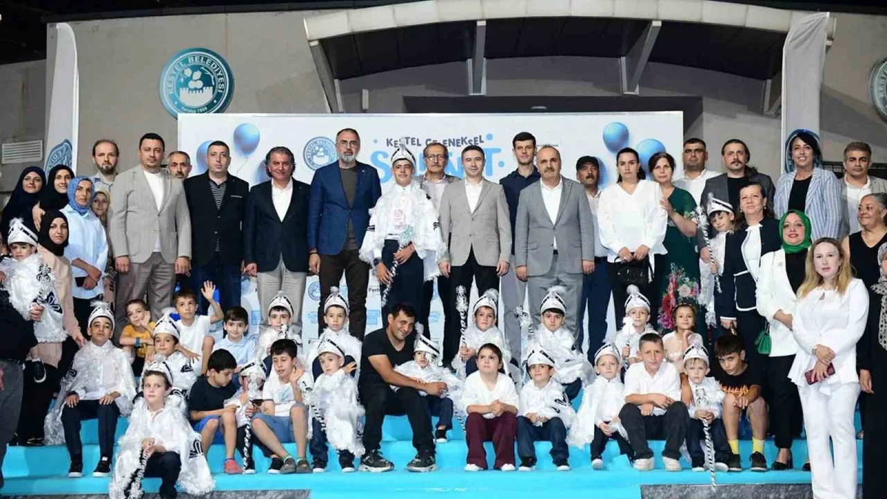 Kestel Belediyesi'nden çocuklara geleneksel sünnet şöleni