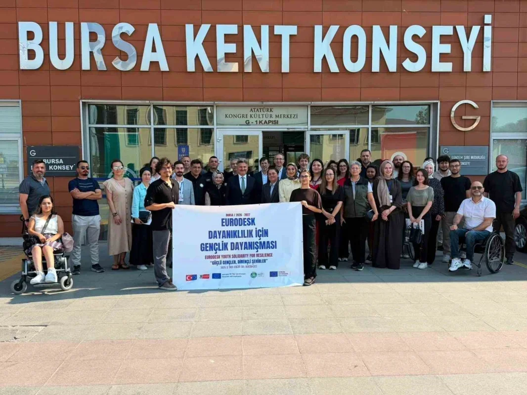 Bursa'da gençler afetlere karşı dayanıklılık için harekete geçti