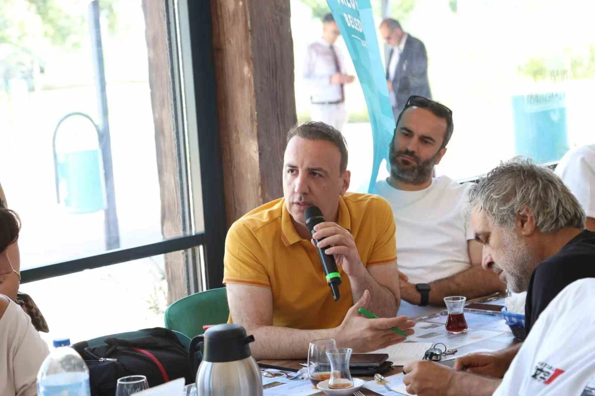 Şadi Özdemir'den Ekokent açıklaması: Planlar 18 aydır bekliyor