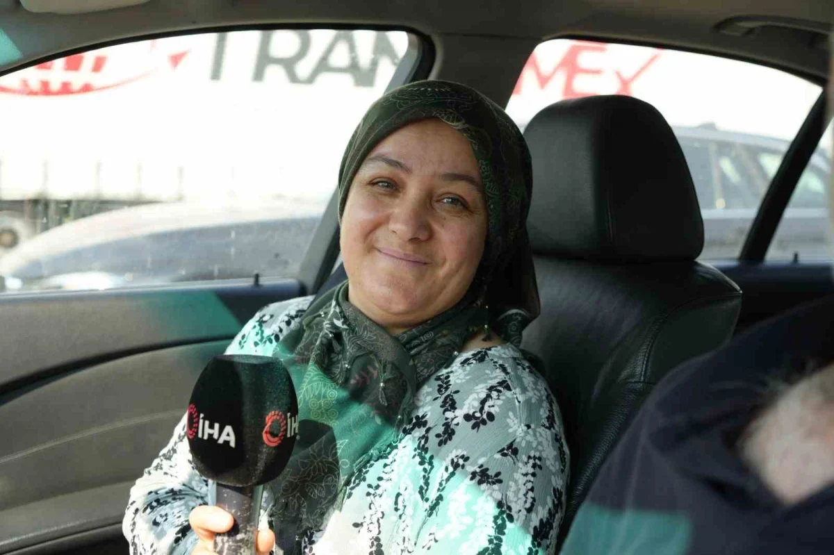 Kapıkule'de gurbetçi yoğunluğu: Avrupa'ya dönüş kuyruğu uzadı