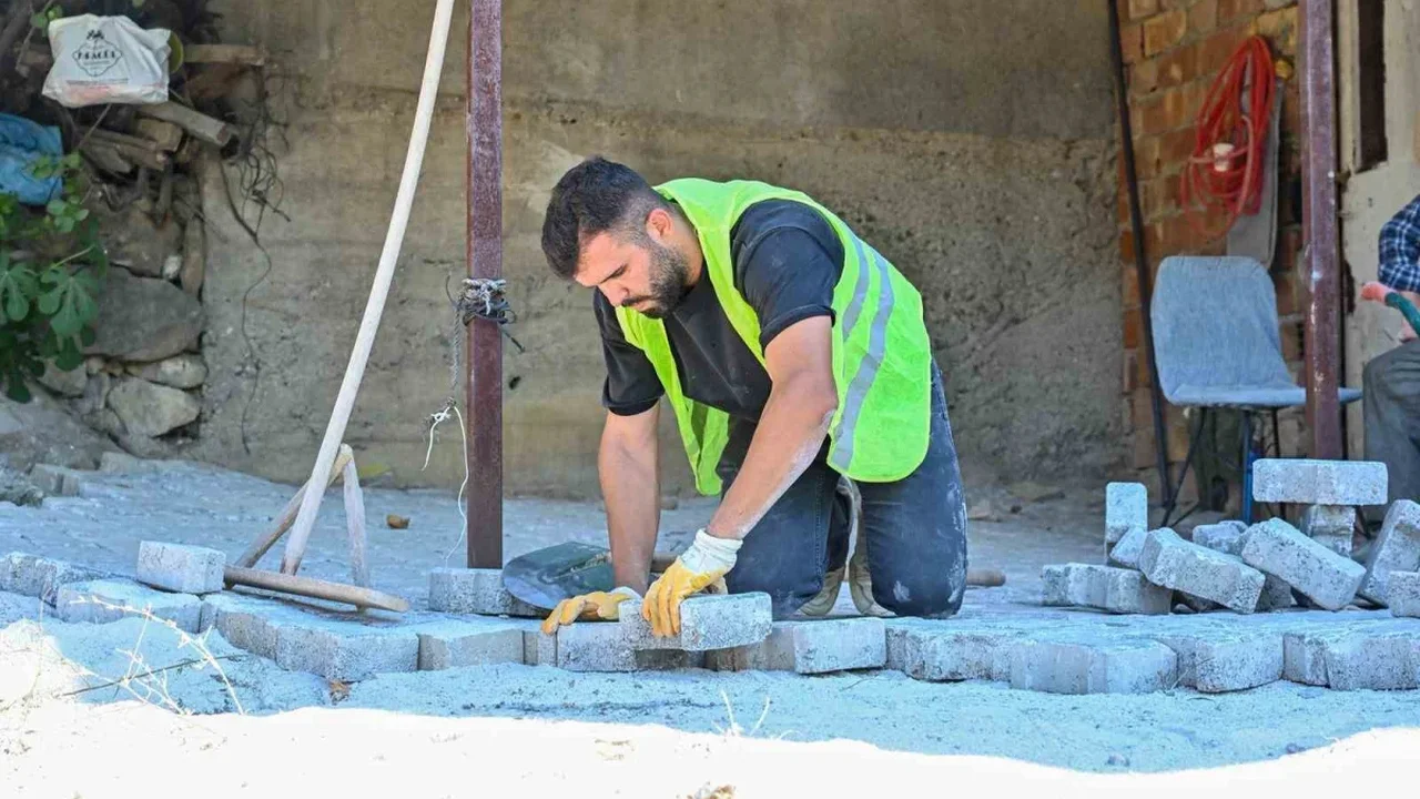 Bursa Büyükşehir'den Müşküle Mahallesi'ne altyapı ve üstyapı
