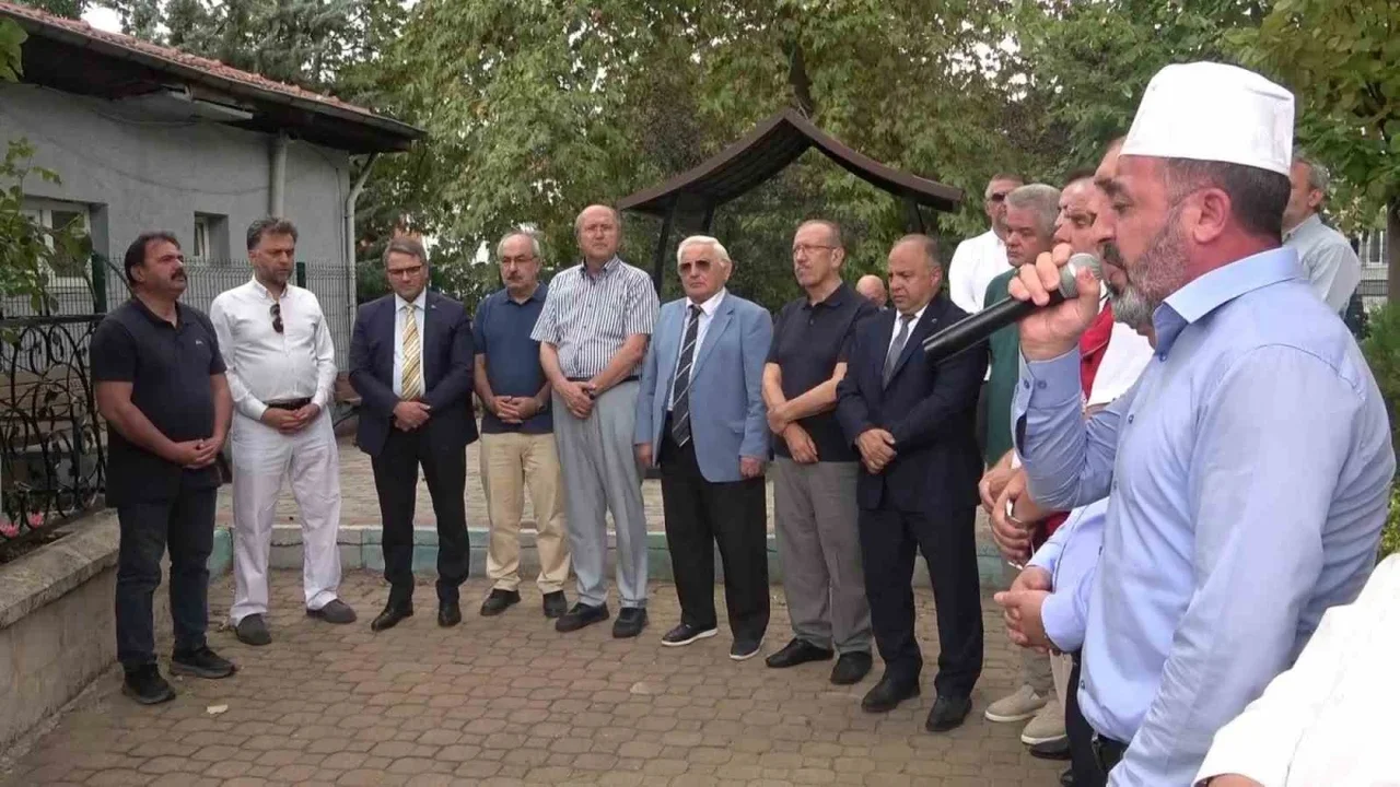 Bursa'da Molla Arap Hazretleri vefatının 495'inci yılında anıldı