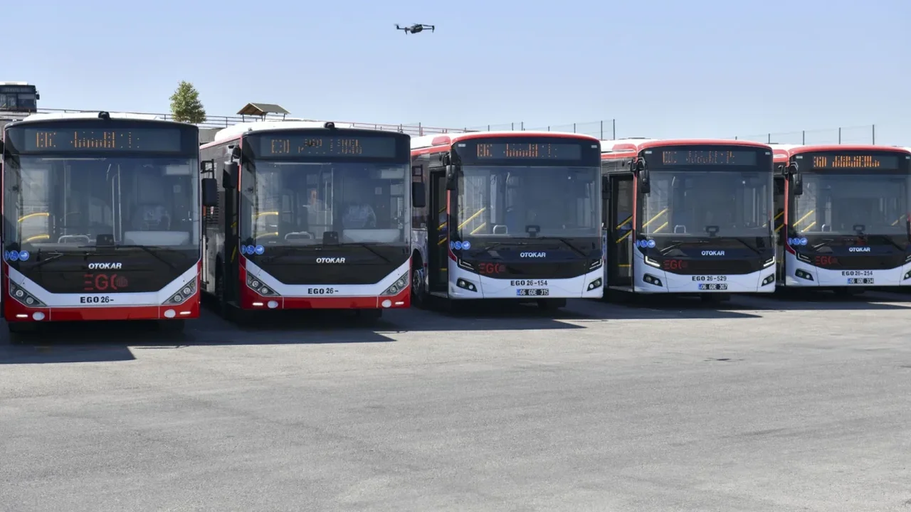 Ankara'da EGO filosuna 15 yeni otobüs daha katıldı