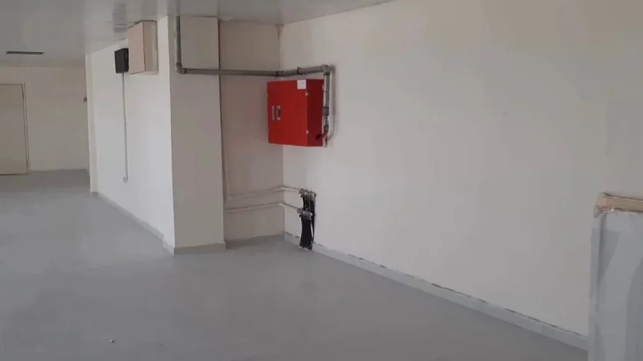 Bandırma 17 Eylül Stadyumu'ndaki çok amaçlı salonlar yenilendi