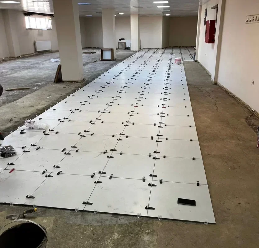 Bandırma 17 Eylül Stadyumu'ndaki çok amaçlı salonlar yenilendi